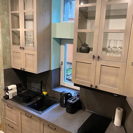 Cozy Townhouse In The Heart Of Apartment *